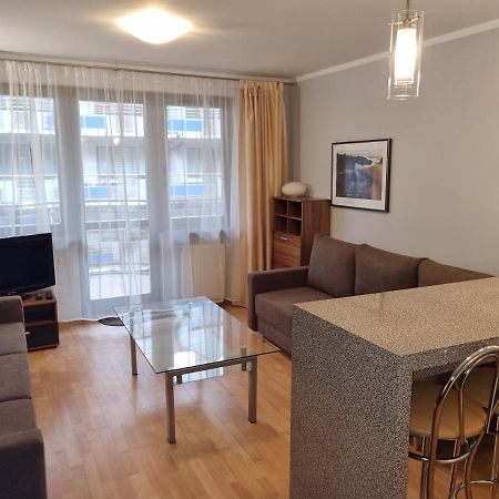 슈비노우이스쳬 Apartament Cafe Del Mar 아파트 외부 사진